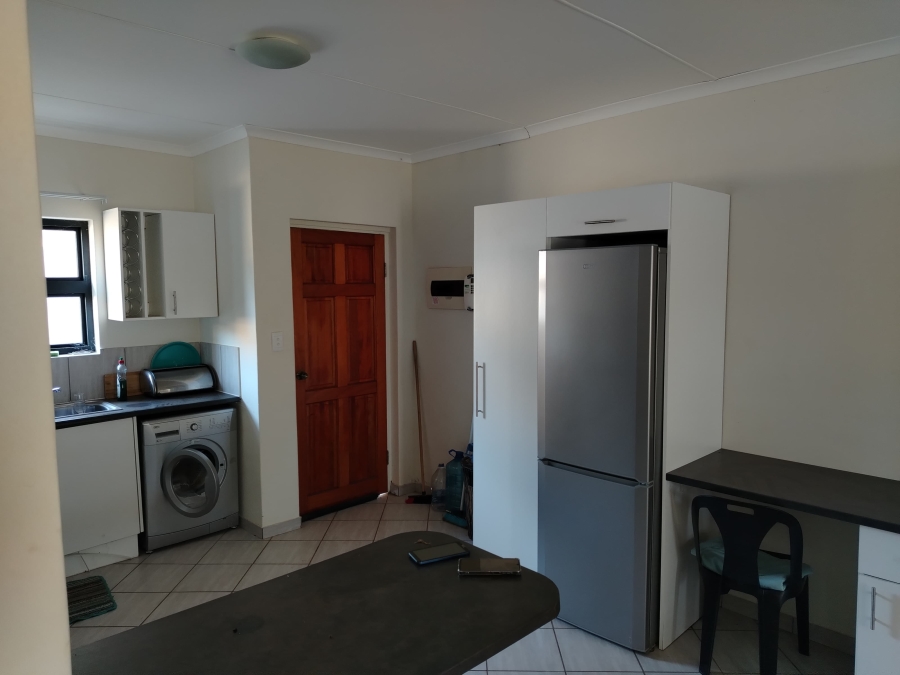 2 Bedroom Property for Sale in Kidds Beach Eastern Cape